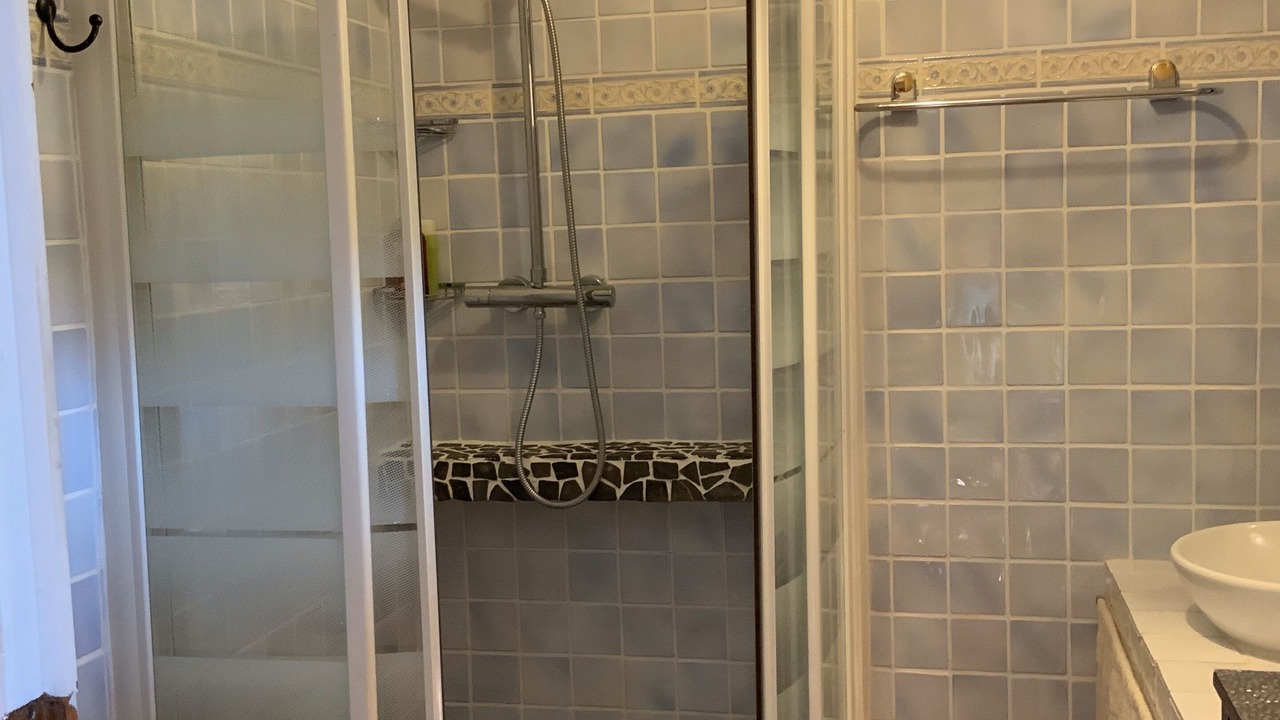 Photo of Bathroom in Cotignac