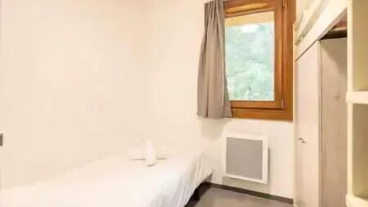 Photo of Bedroom in Saint-Leger-les-Melezes