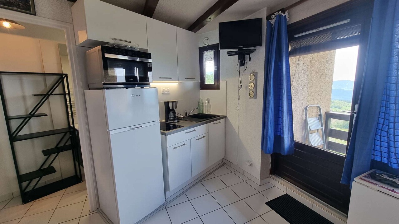 Photo of Kitchen in Saint-Michel-de-Chaillol