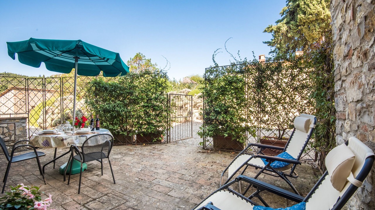 Photo of Patio Balcony in Castellina in Chianti