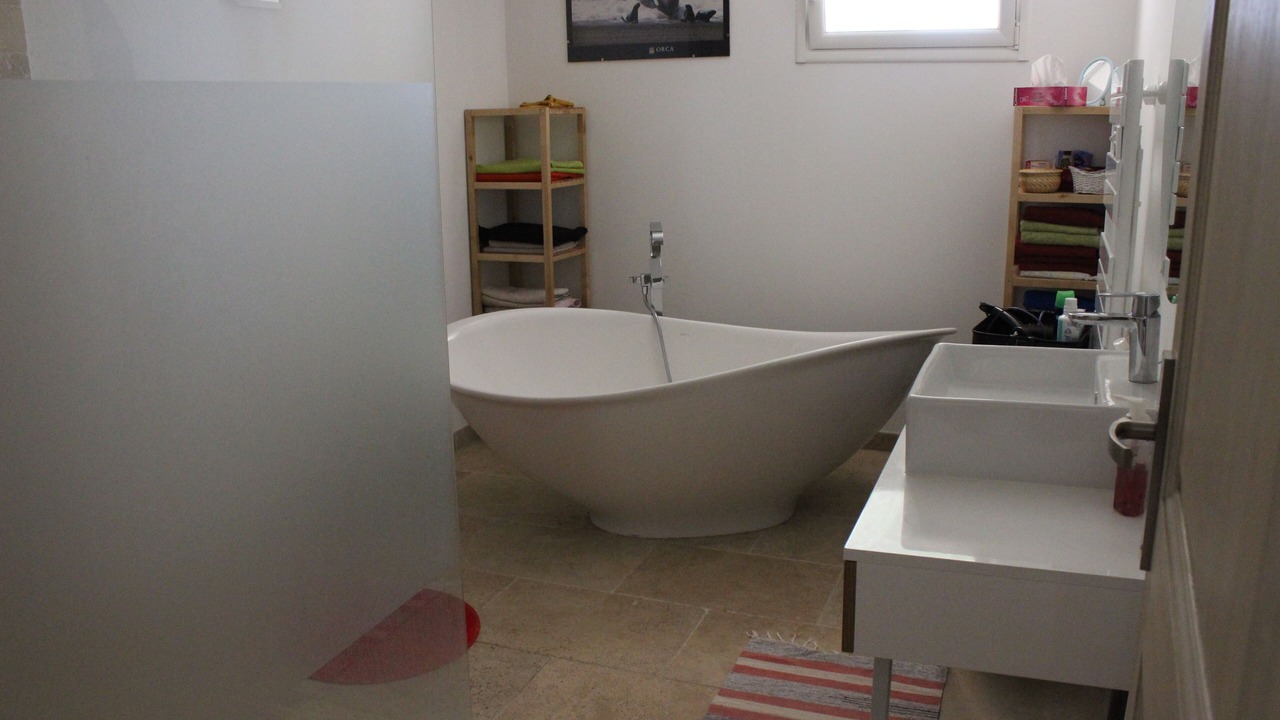 Photo of Bathroom in Istres