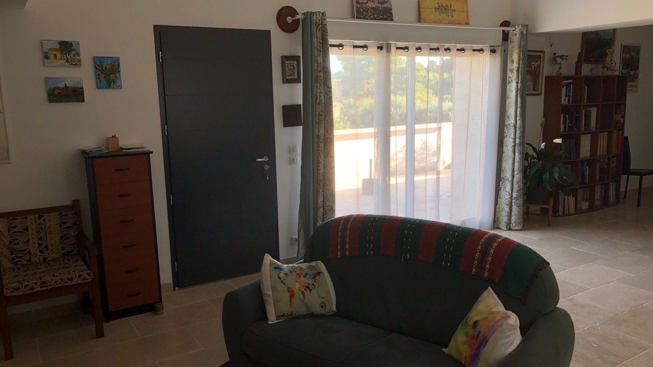 Photo of Livingroom in Istres