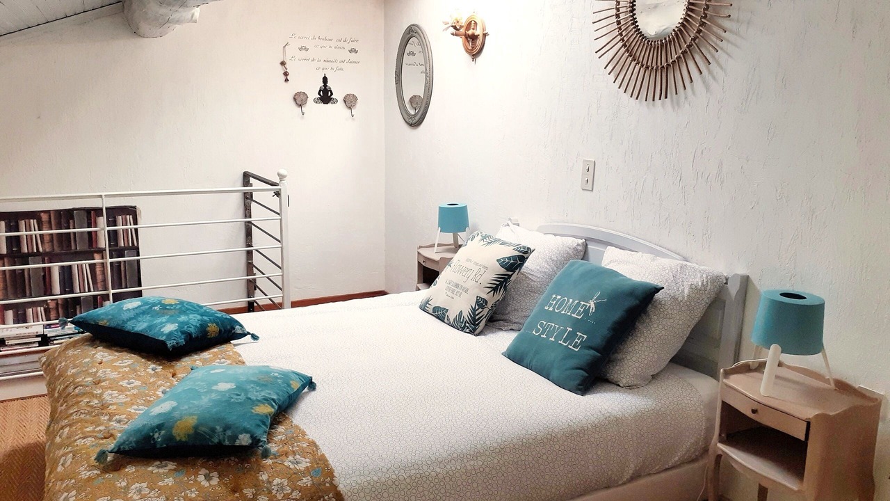 Photo of Bedroom in Maussane