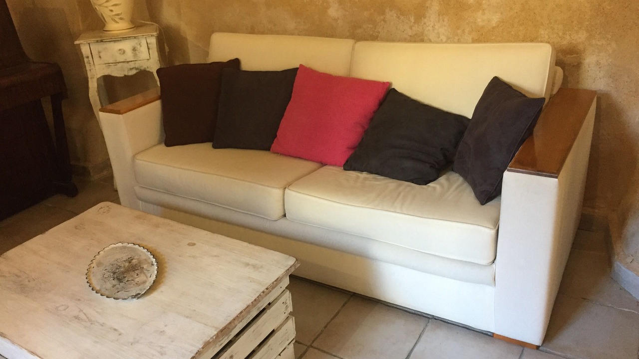 Photo of Livingroom in Saint-Quentin-la-Poterie