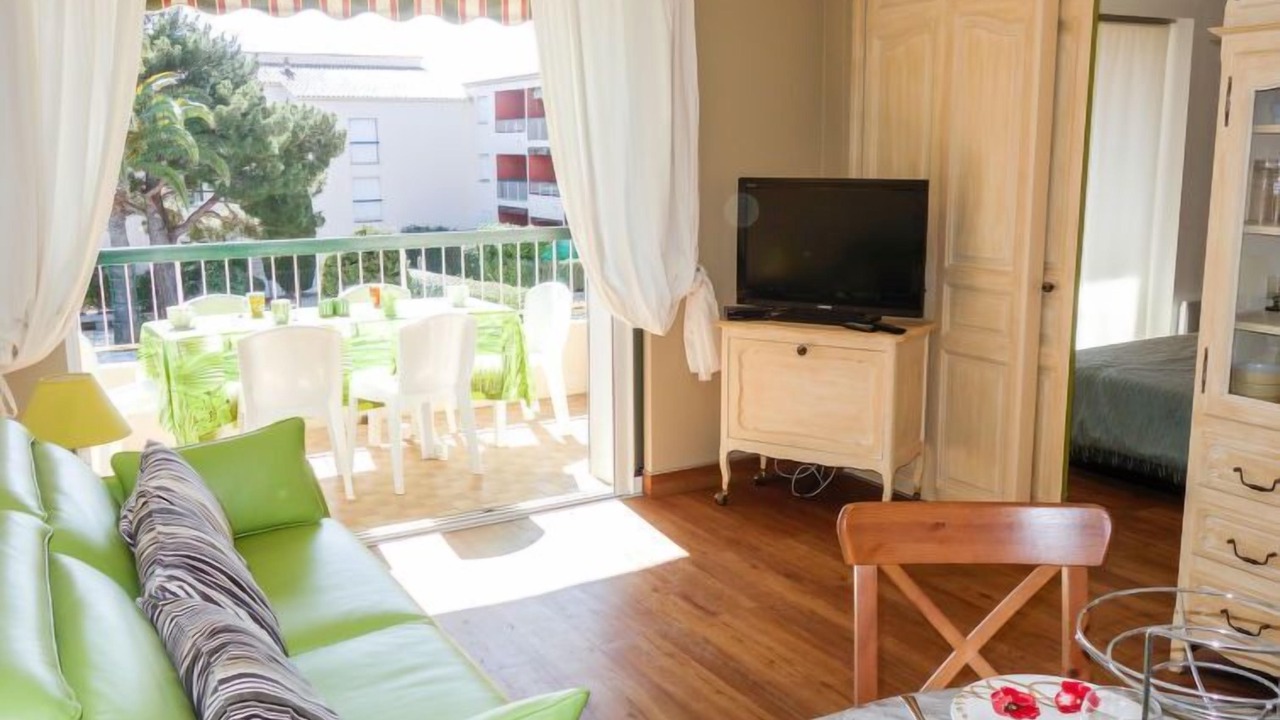 Photo of Livingroom in Bandol
