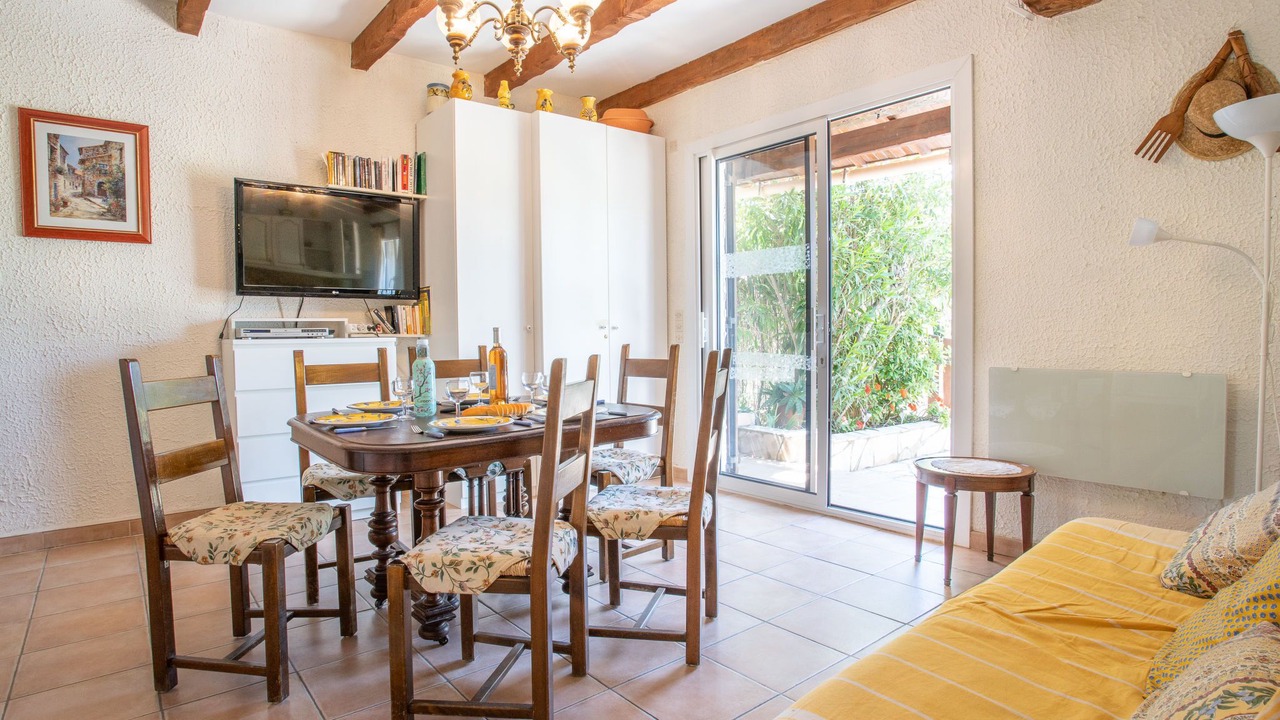 Photo of Bedroom in La Madrague