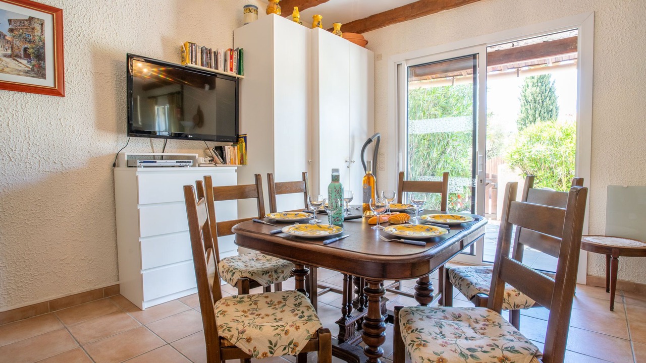 Photo of Bedroom in La Madrague