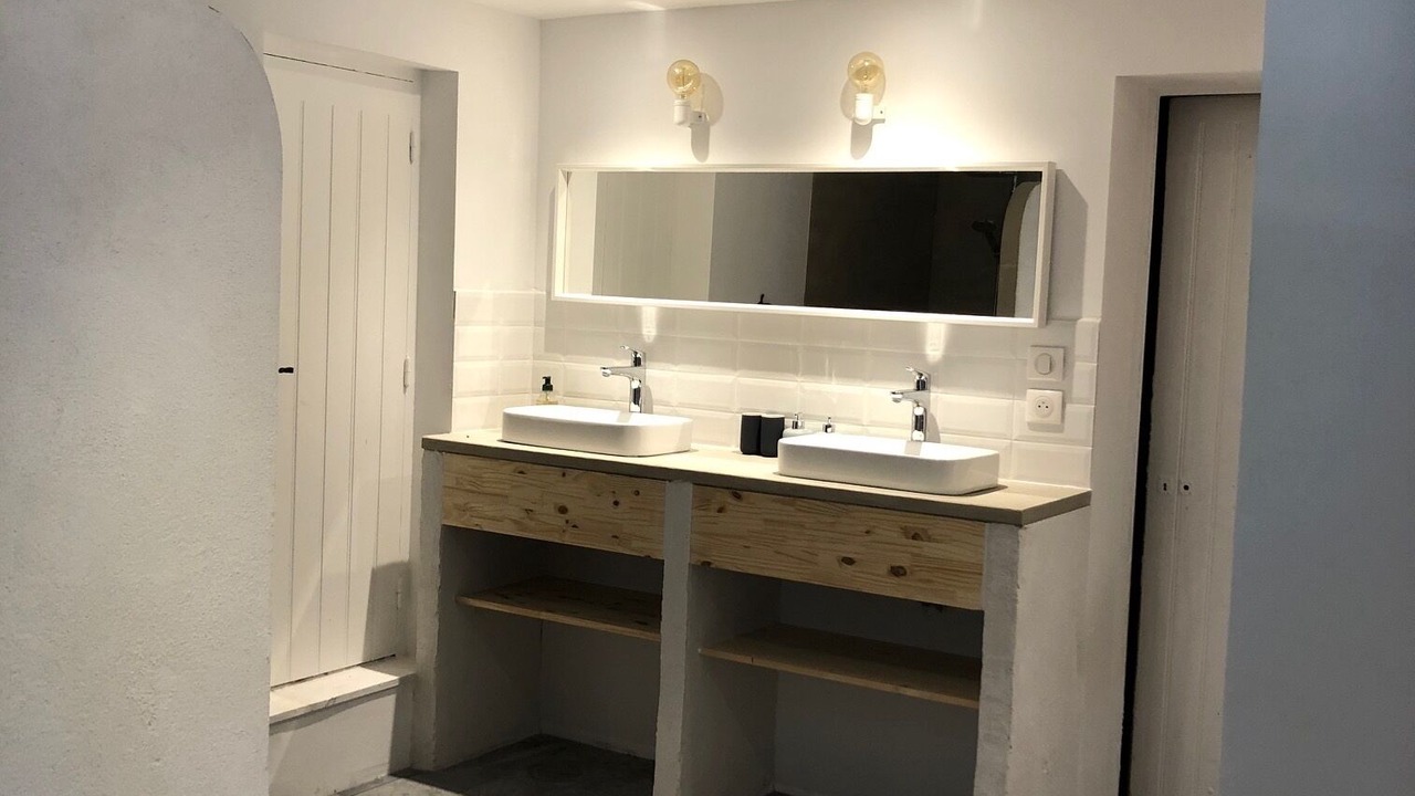 Photo of Bathroom in St.-Remy-de-Provence
