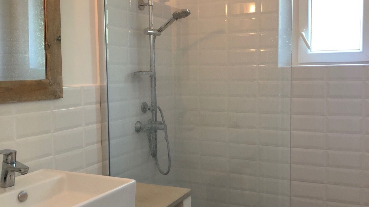 Photo of Bathroom in St.-Remy-de-Provence