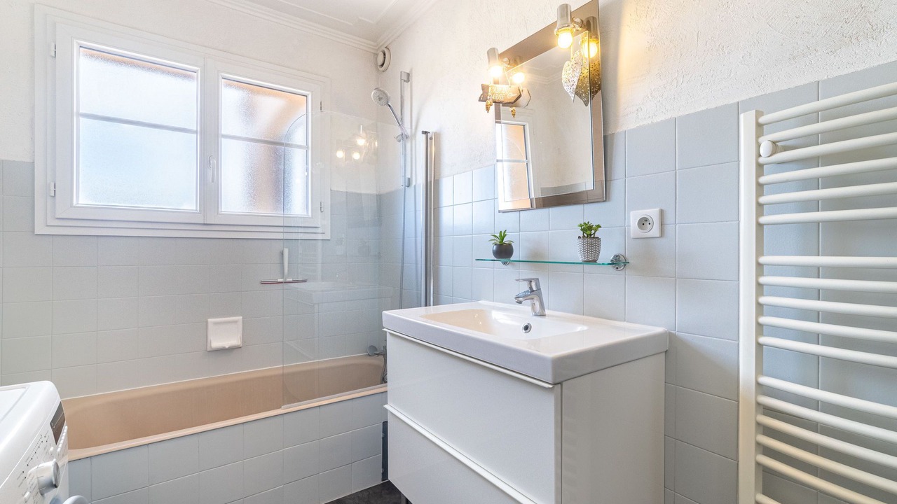 Photo of Bedroom in Sanary-sur-Mer