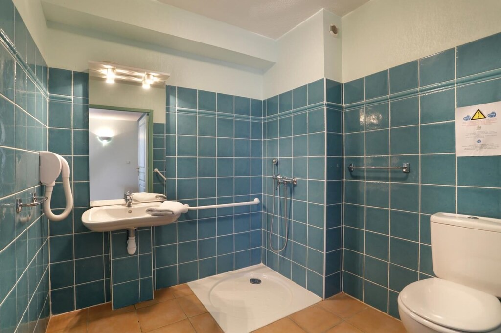 Photo of Bathroom in Tourrettes