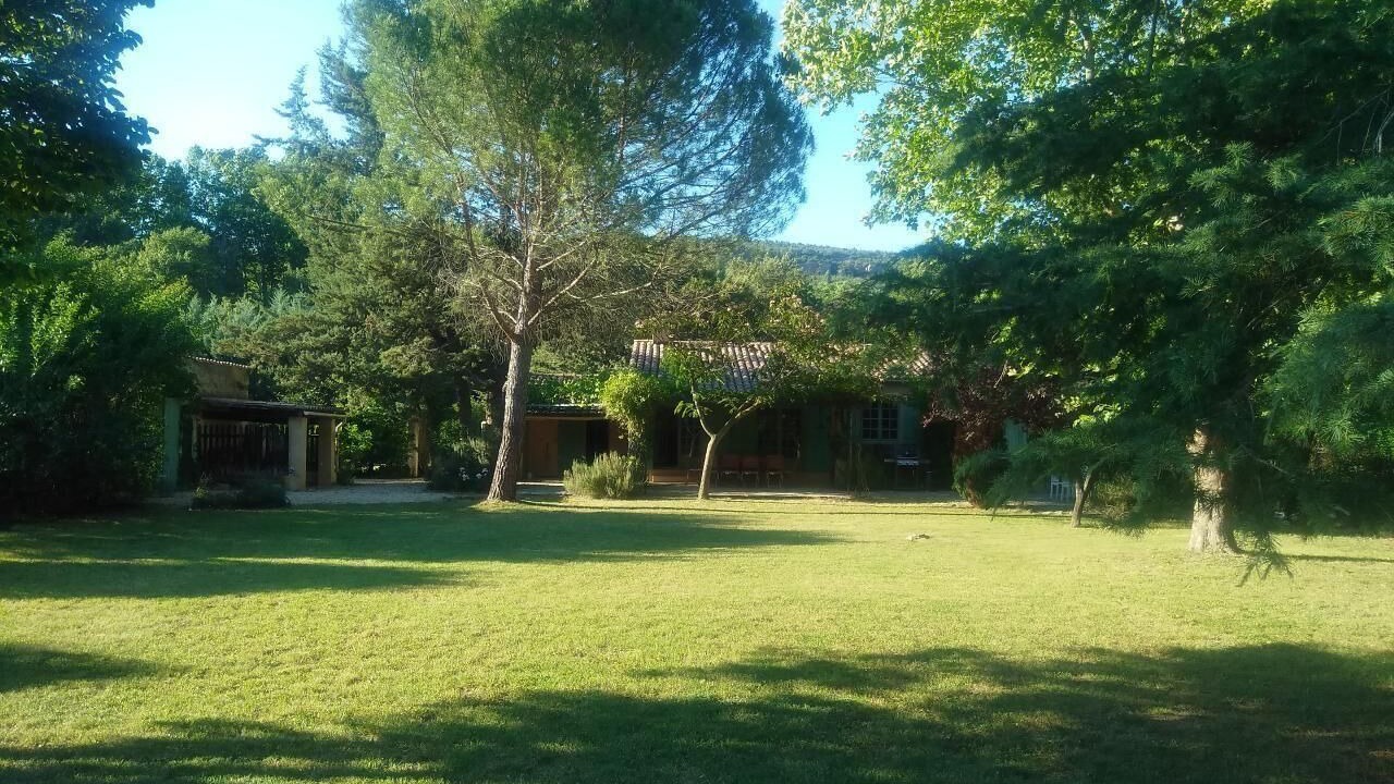 Photo of Outdoor in Saint-Martin-de-Castillon