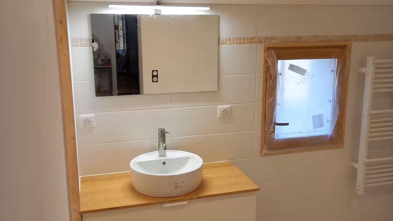 Photo of Bathroom in Saint-Martin-de-Castillon