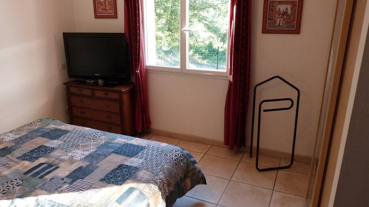 Photo of Bedroom in Mejannes-les-Ales