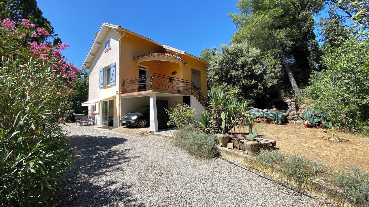 Photo of Outdoor in Sillans-la Cascade