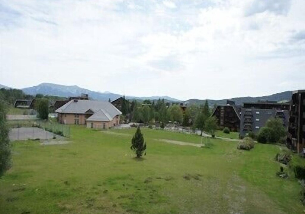 Photo of Others in Montclar