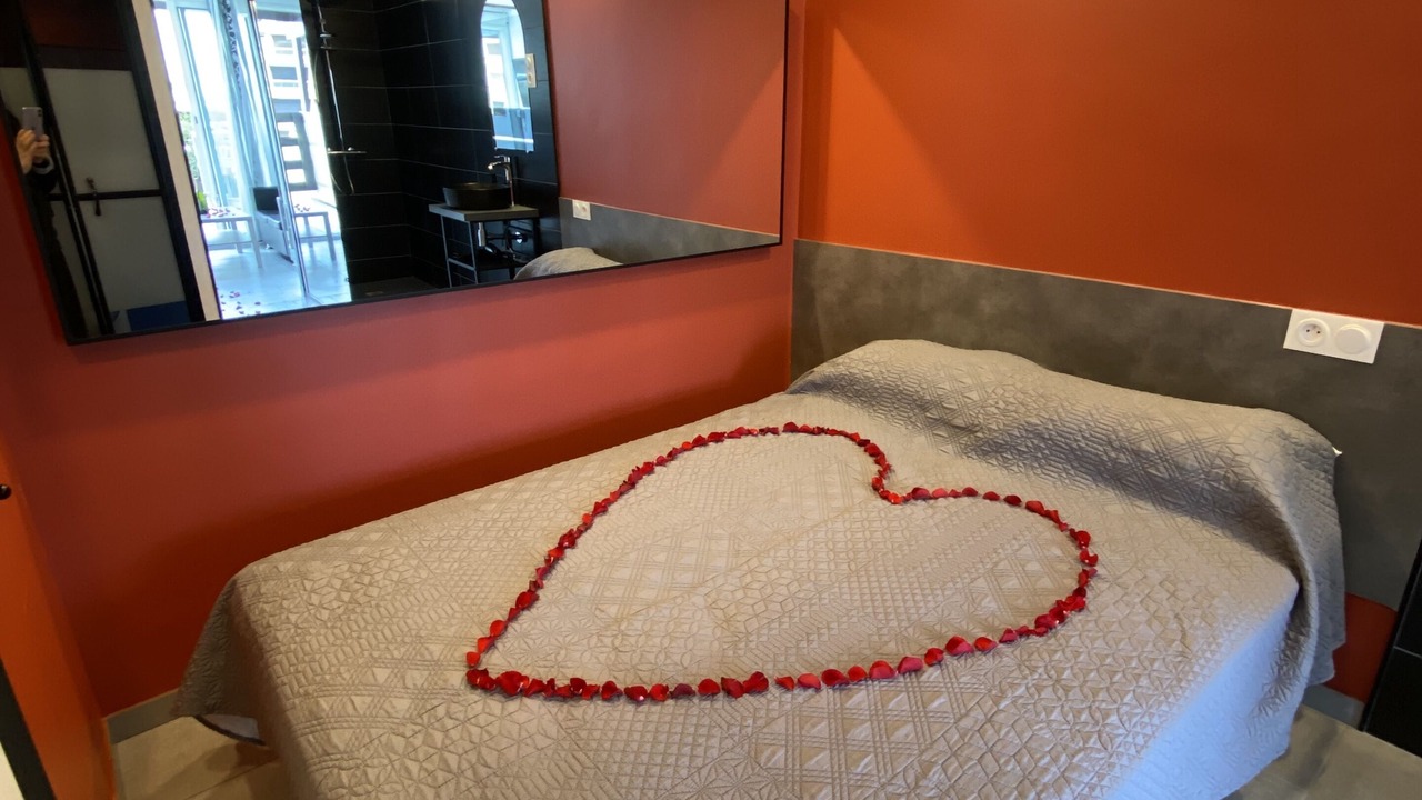 Photo of Bedroom in Naturist Village