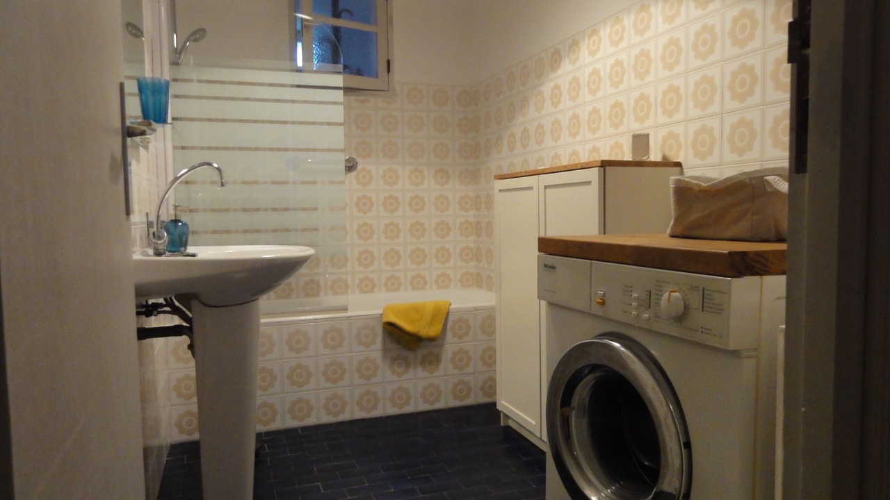 Photo of Bathroom in Bonnieux