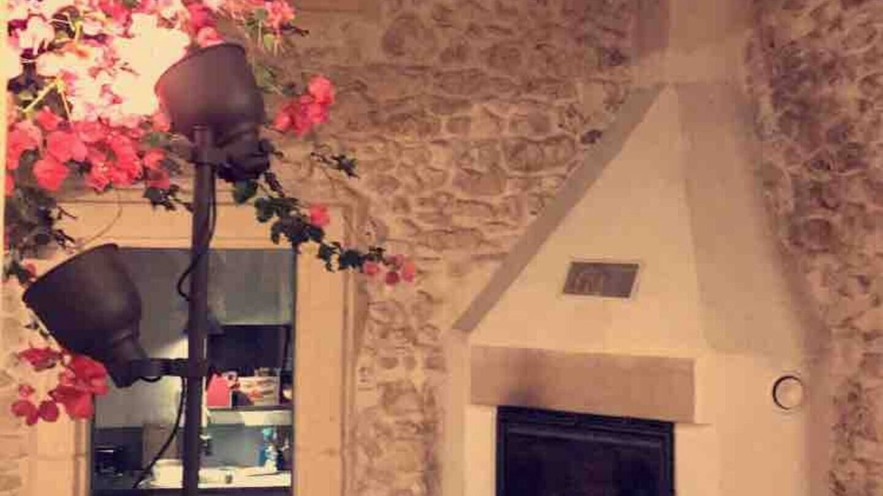 Photo of Livingroom in Dions