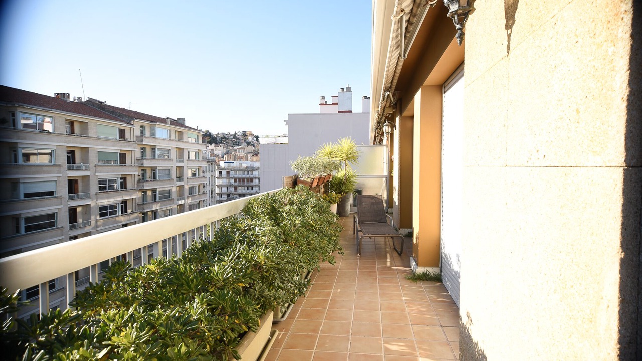 Photo of Outdoor in Perier