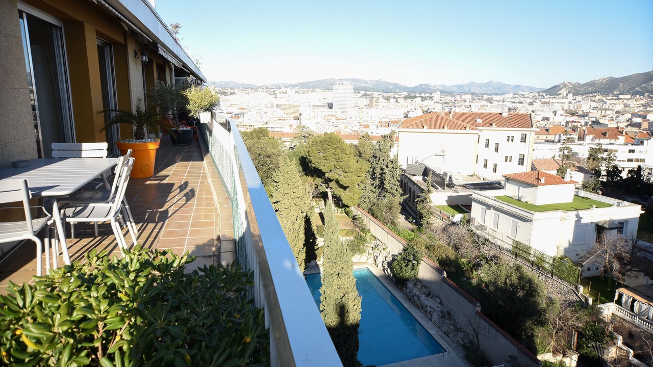 Photo of Outdoor in Perier