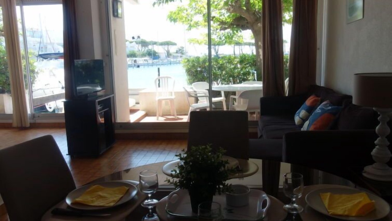 Photo of Livingroom in Le Grau-Du-Roi