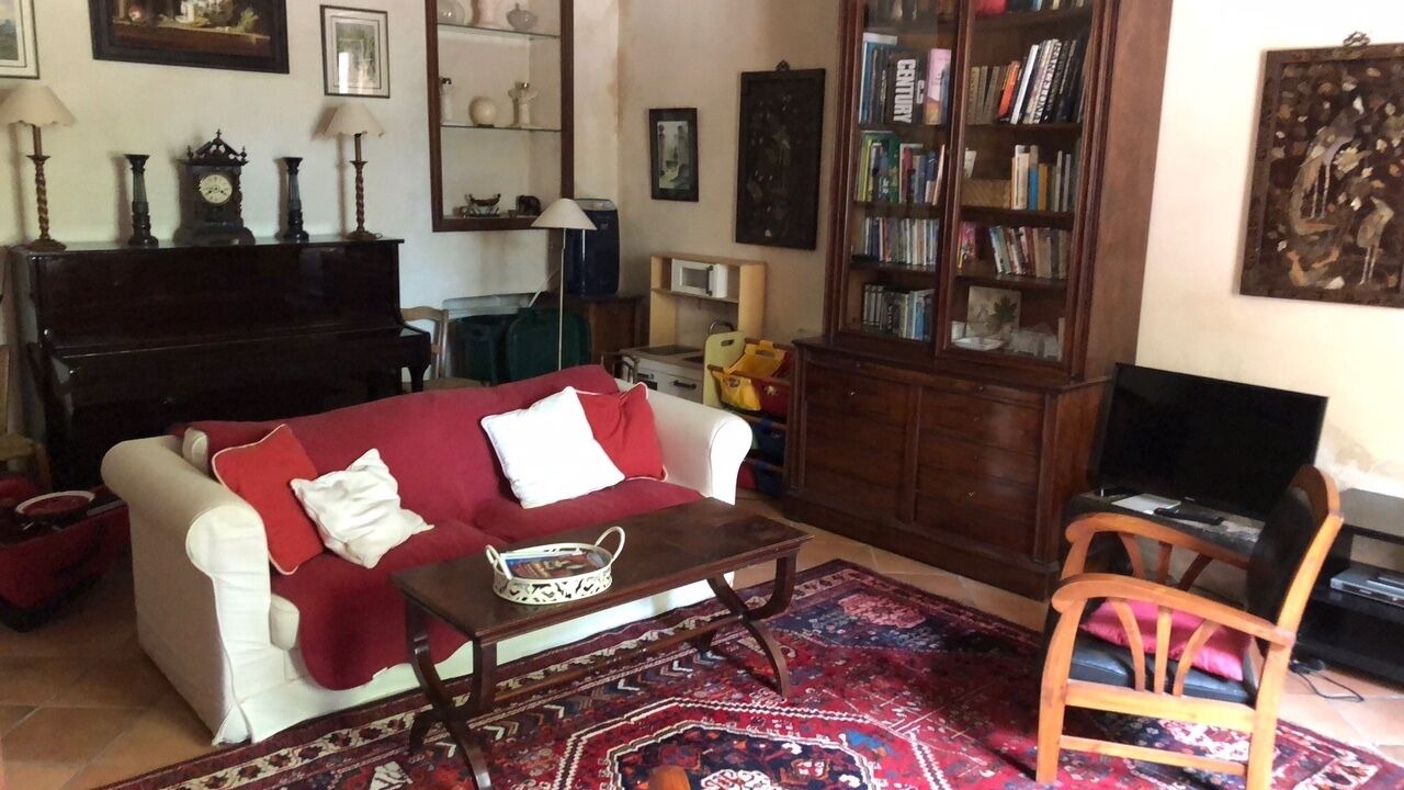 Photo of Livingroom in Arles