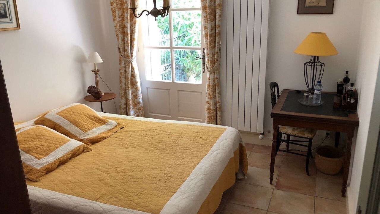 Photo of Bedroom in Arles