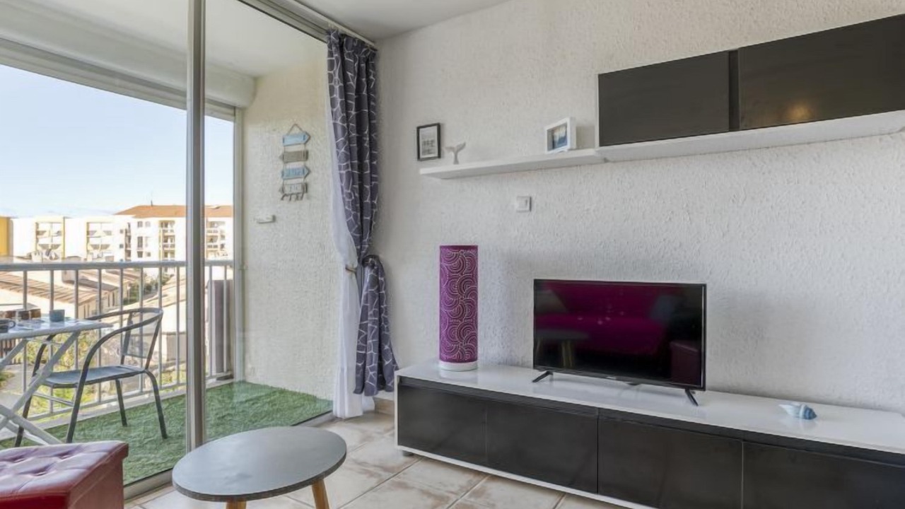 Photo of Livingroom in Le Grau-Du-Roi