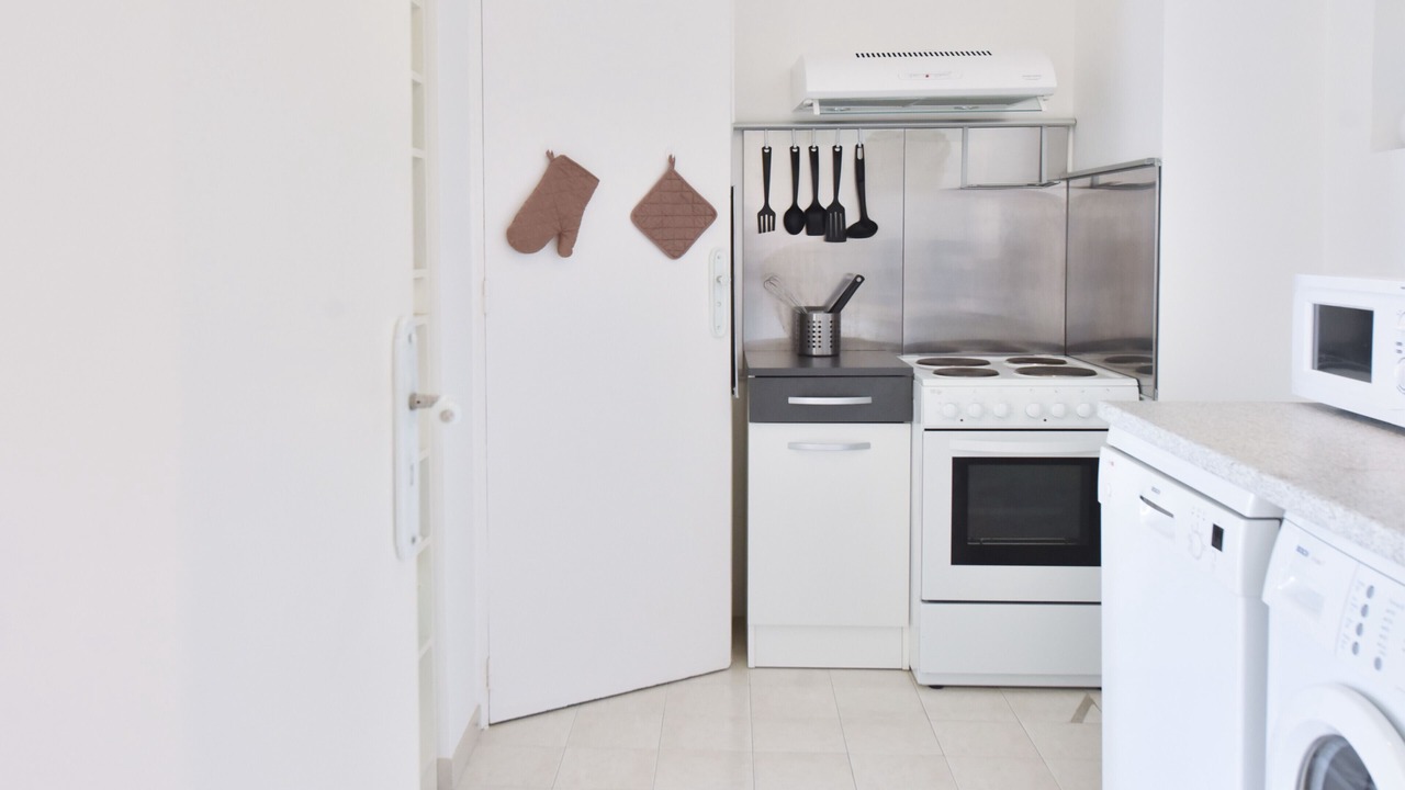 Photo of Kitchen in California - Pezou