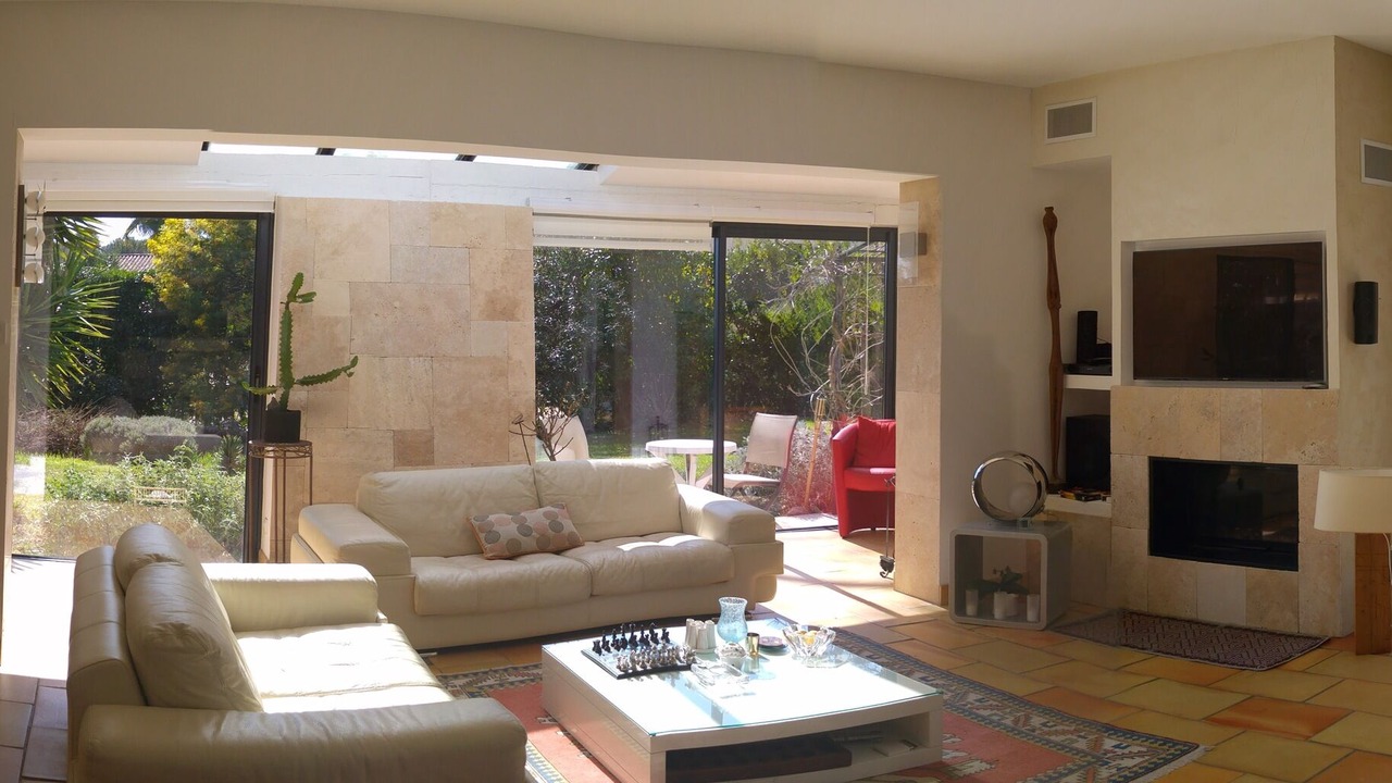 Photo of Livingroom in Roquefort-les-Pins