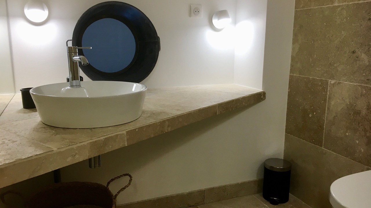 Photo of Bathroom in Gemenos