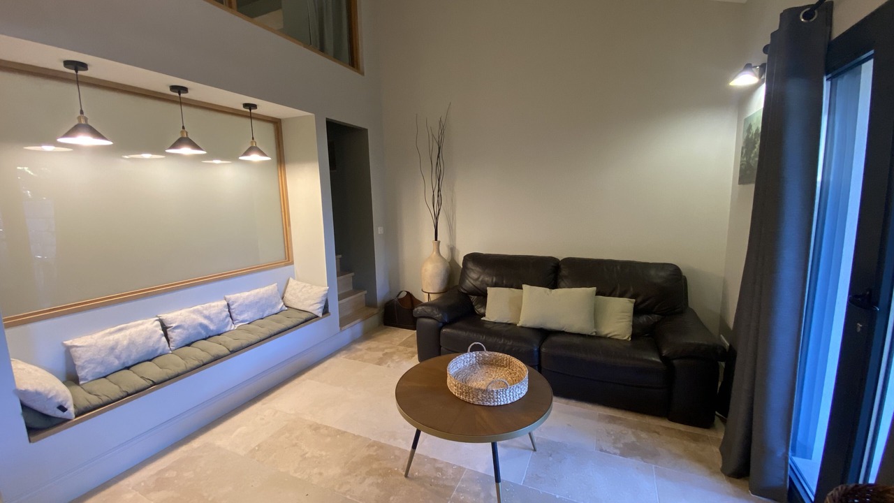 Photo of Livingroom in Gemenos