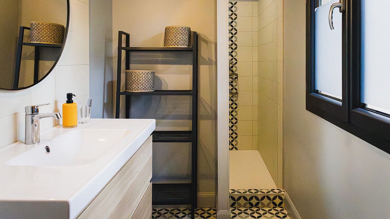 Photo of Bathroom in Caumont-sur-Durance