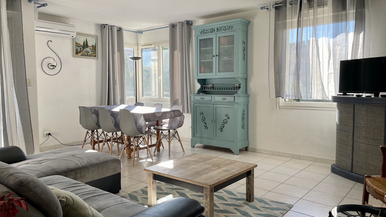 Photo of Livingroom in Avignon City Centre