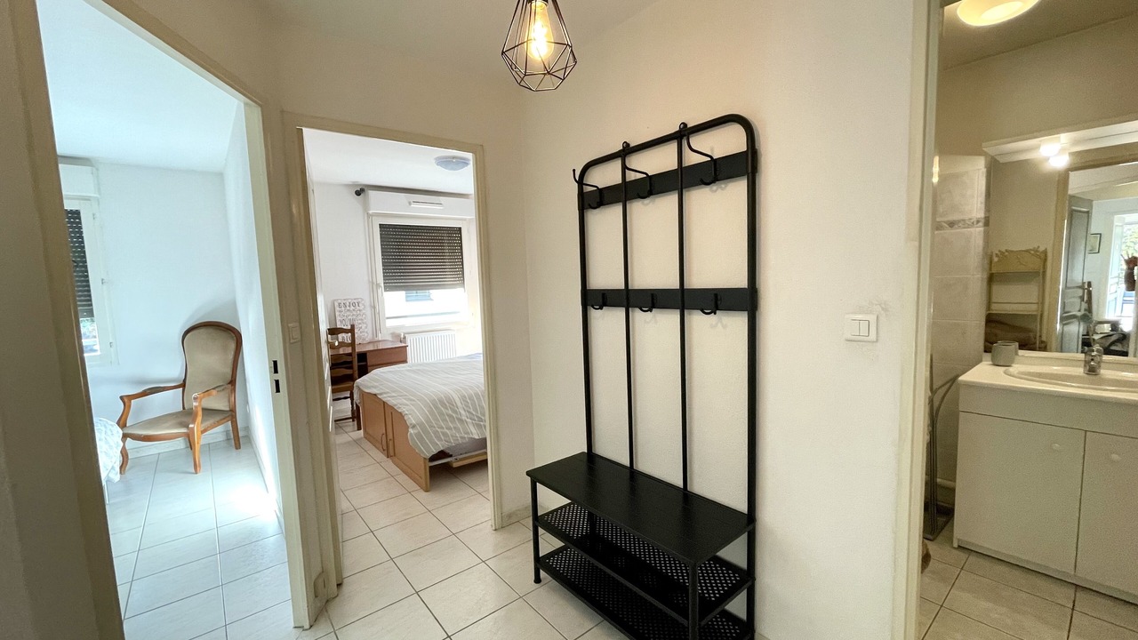 Photo of Bedroom in Avignon City Centre