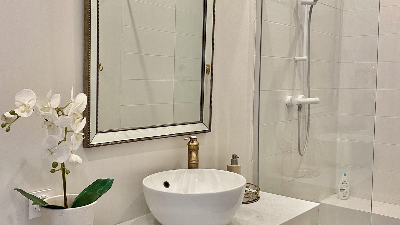 Photo of Bathroom in Centre Ville-Gare
