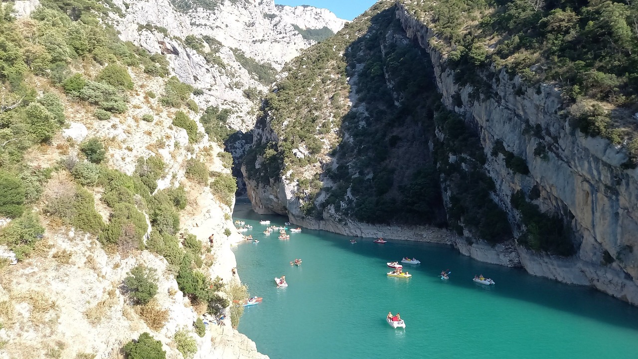 Photo of Others in La Caravane
