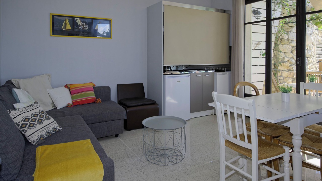 Photo of Livingroom in Saint-Andre-de-la-Roche
