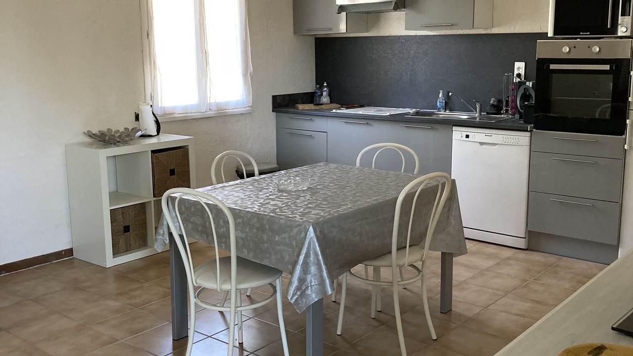 Photo of Kitchen in Alignan-du-Vent