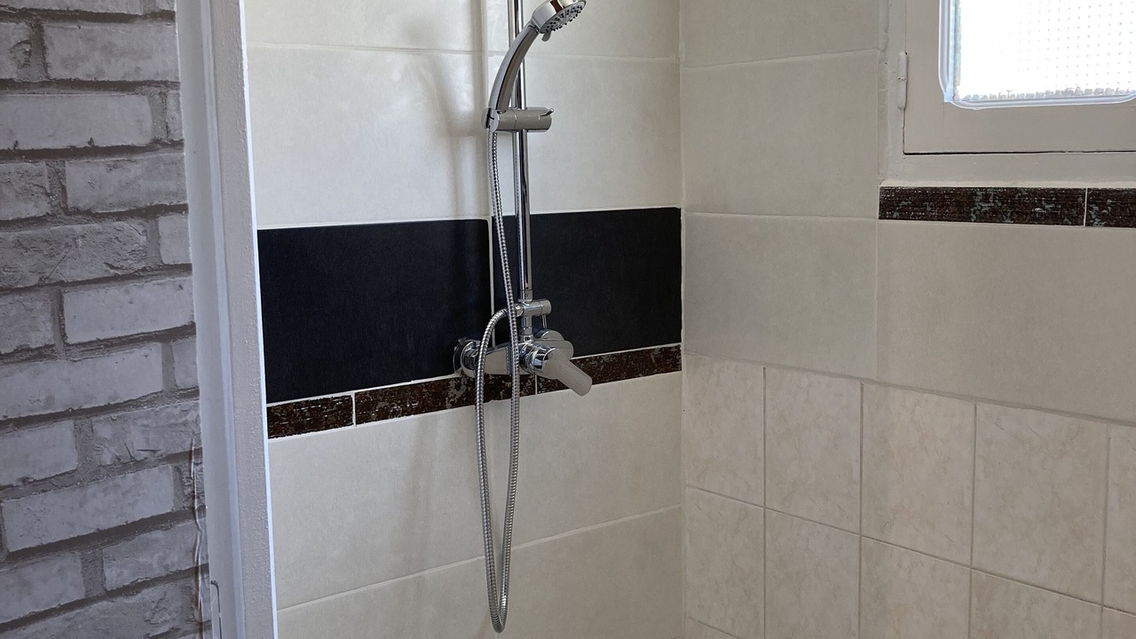 Photo of Bathroom in Alignan-du-Vent