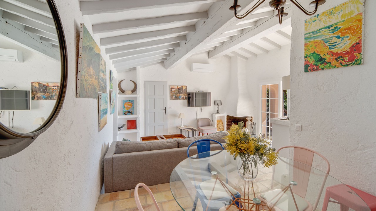 Photo of Livingroom in Guerrevieille