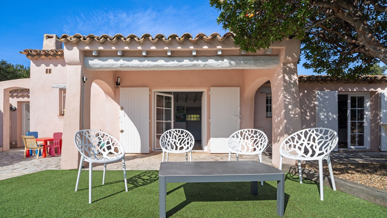 Photo of Patio Balcony in Guerrevieille