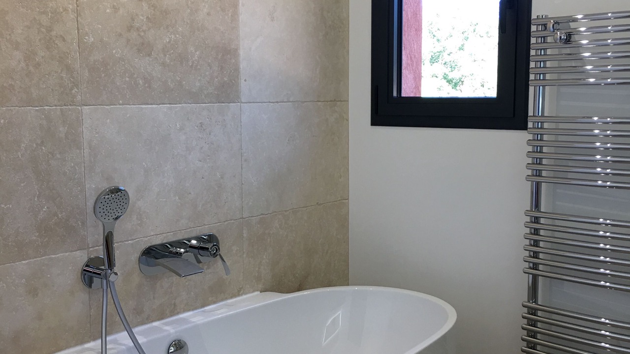 Photo of Bathroom in Roquevaire