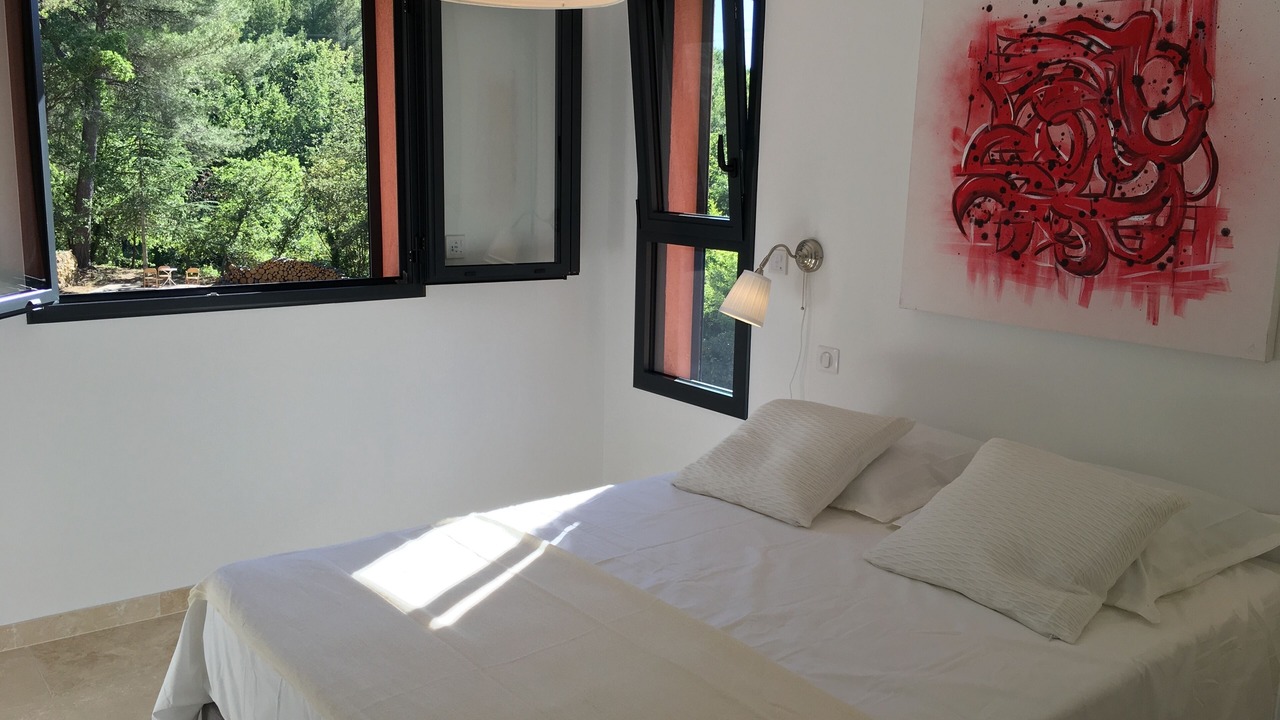 Photo of Bedroom in Roquevaire