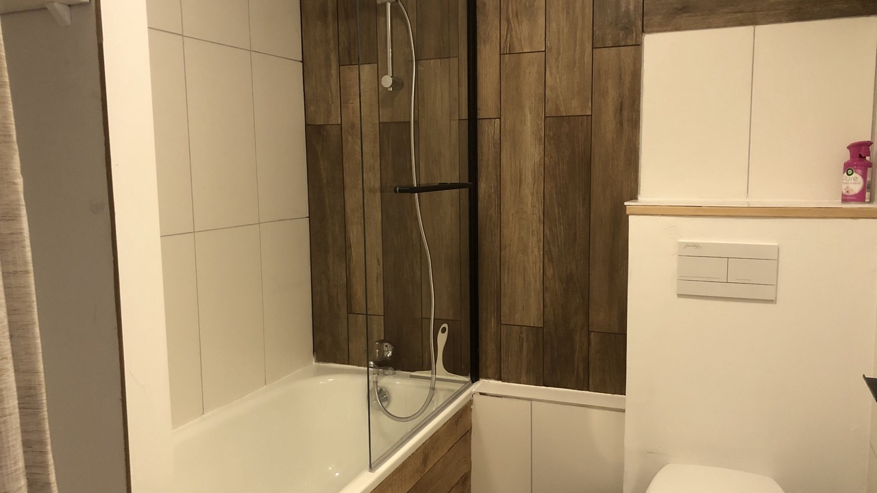 Photo of Bathroom in Saint-Etienne-de-Tinee