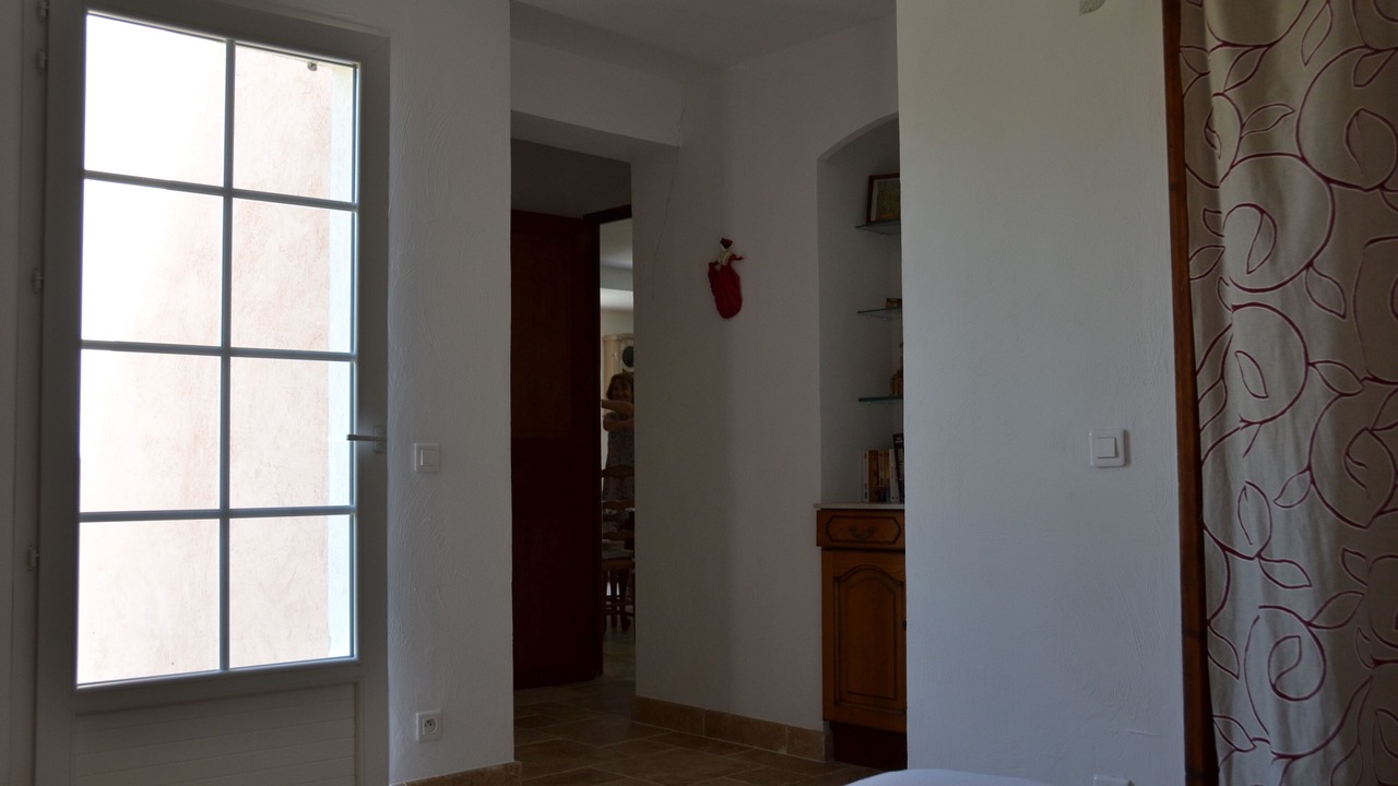 Photo of Bedroom in Montmeyan