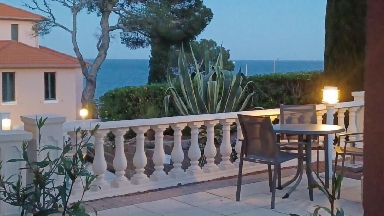 Photo of Patio Balcony in Agay
