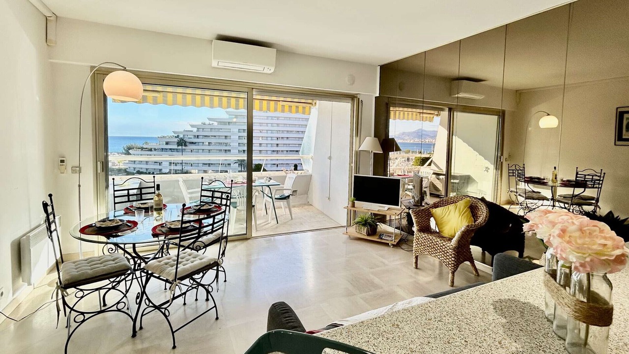 Photo of Livingroom in Villeneuve Loubet Beach