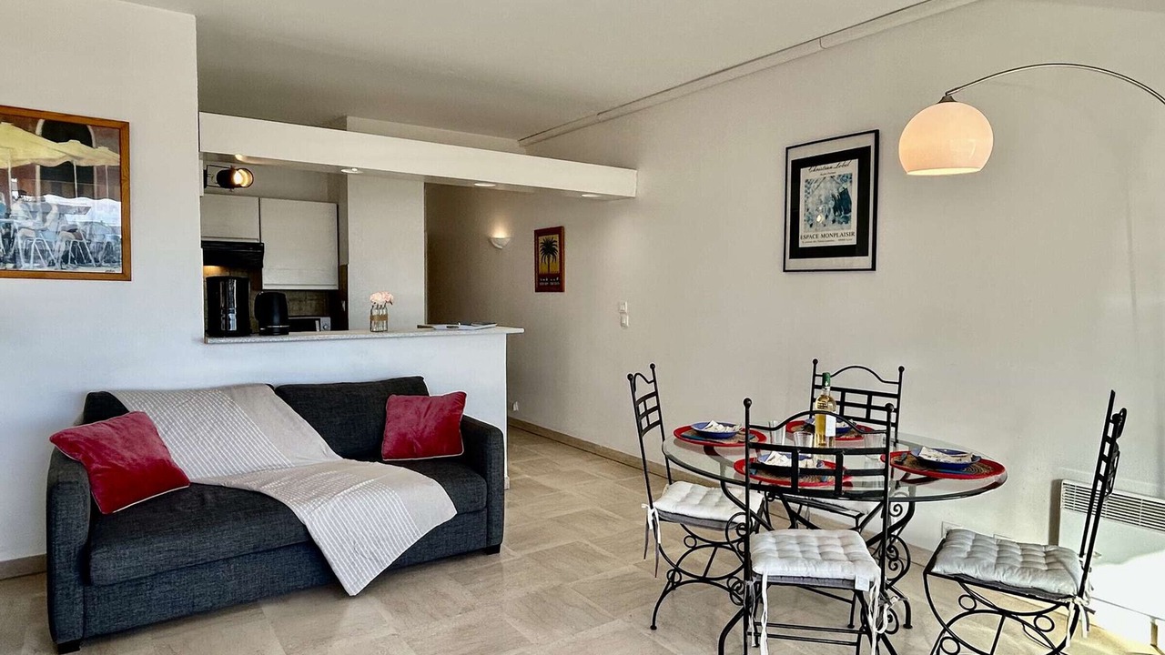 Photo of Livingroom in Villeneuve Loubet Beach